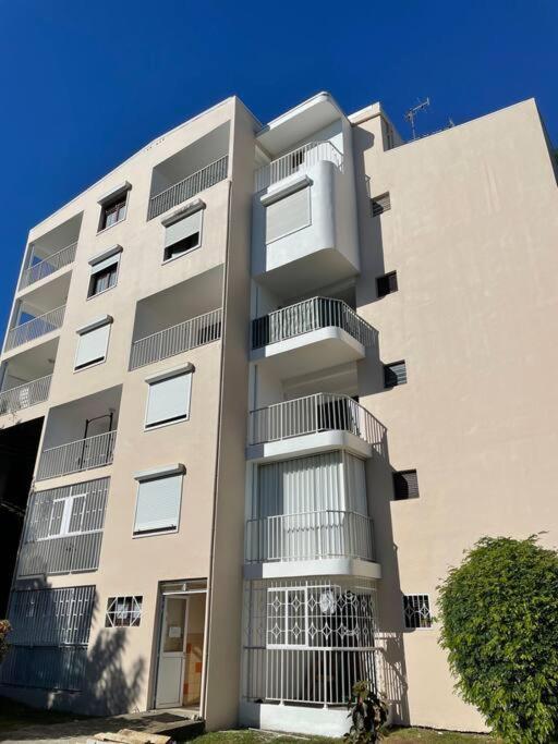 T2 Avec Parking - Entierement Climatise - Chez Elo Apartment Schoelcher Exterior foto